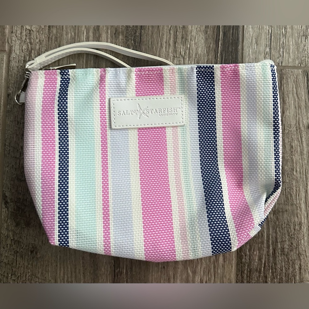 Salty Starfish Zip Clutch